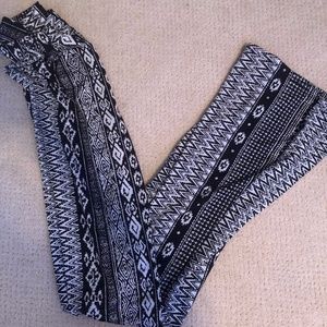 Flare black and white pants